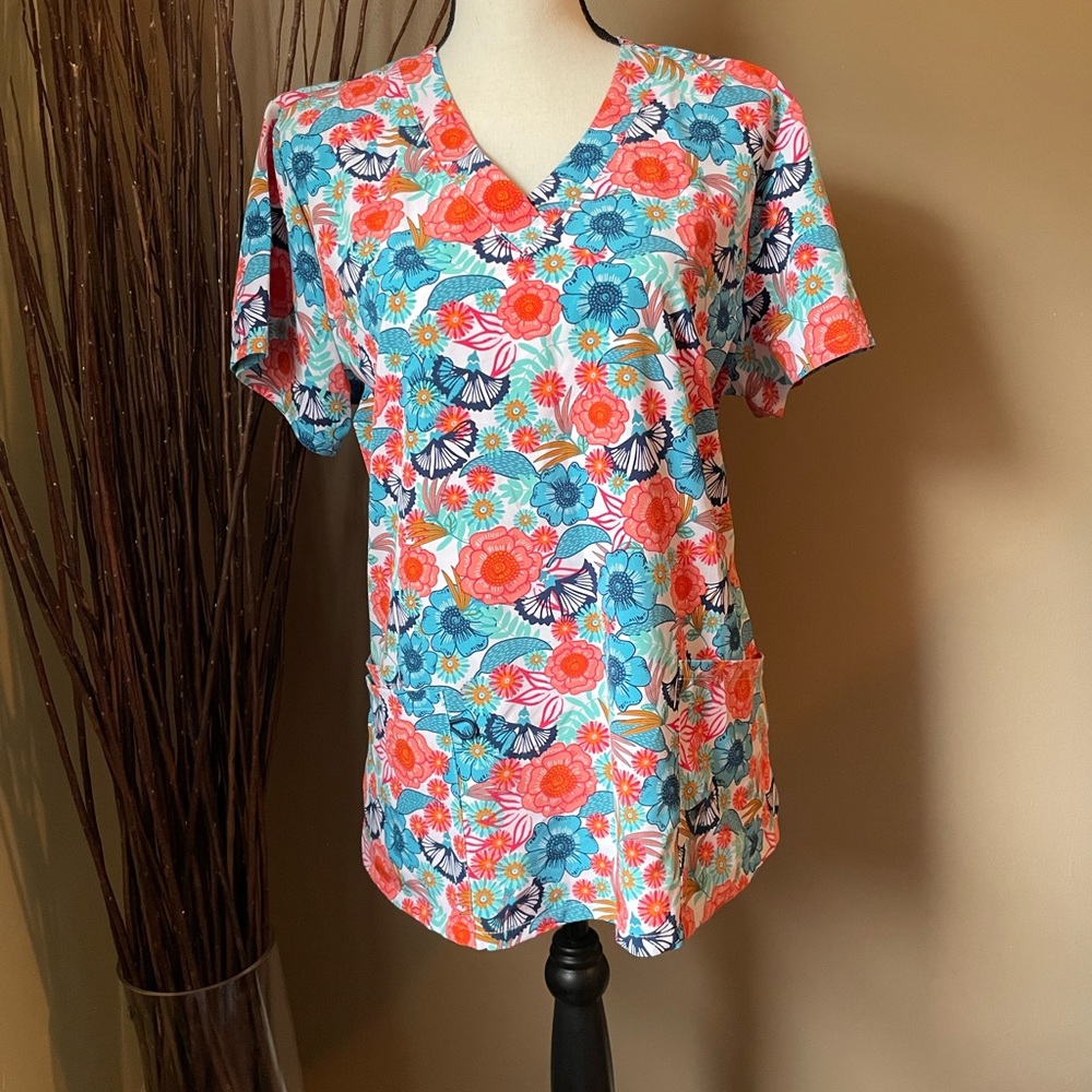 Floral V-Neck Scrub Top